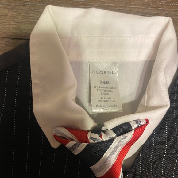 Two Formal Infant Suits - Picture 2 of 3